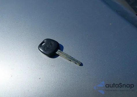 2011 Toyota Tundra Grade 4.6L V8 z USA, uszkodzony, nr VIN 5TFRM5F15BX035281